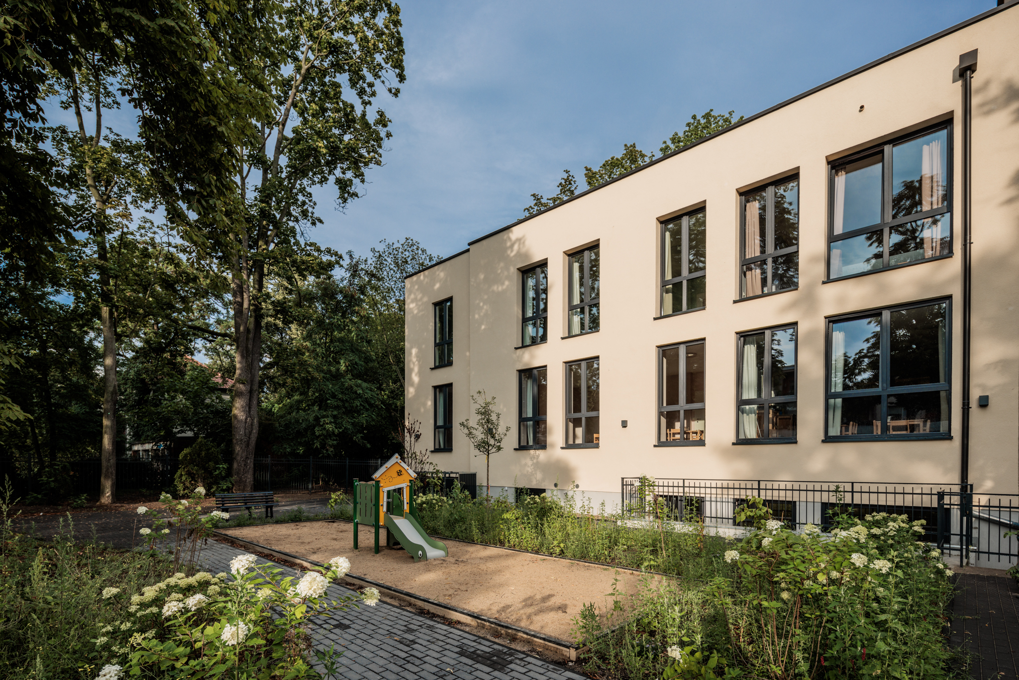 kita berlin lichterfelde jungfernstieg haus